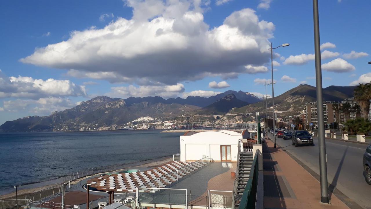 Seasound Bed and Breakfast Salerno Buitenkant foto